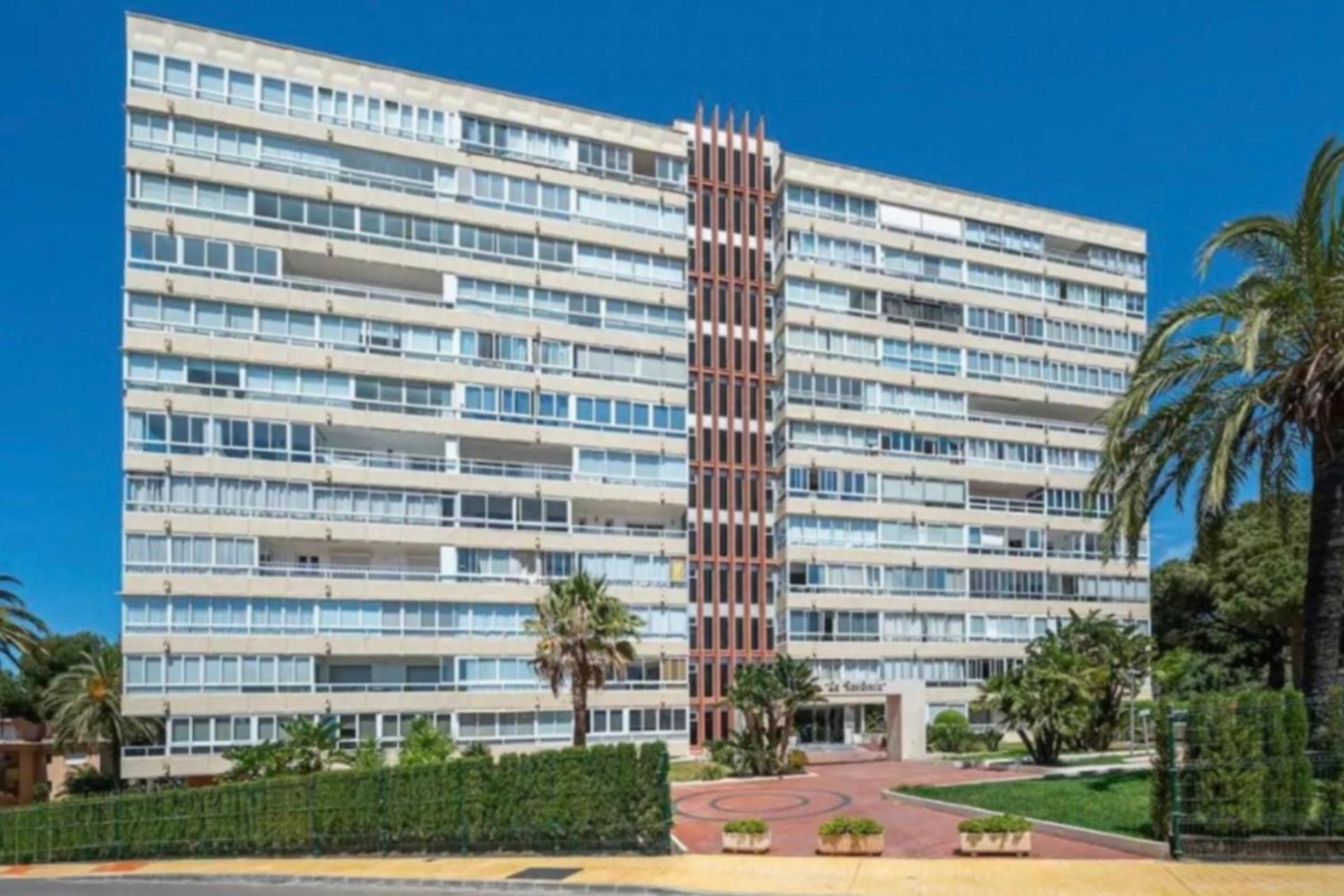 Beachfront- Junto A La Playa Y Con Impresionantes Vistas Al Mar Apartment Marbella