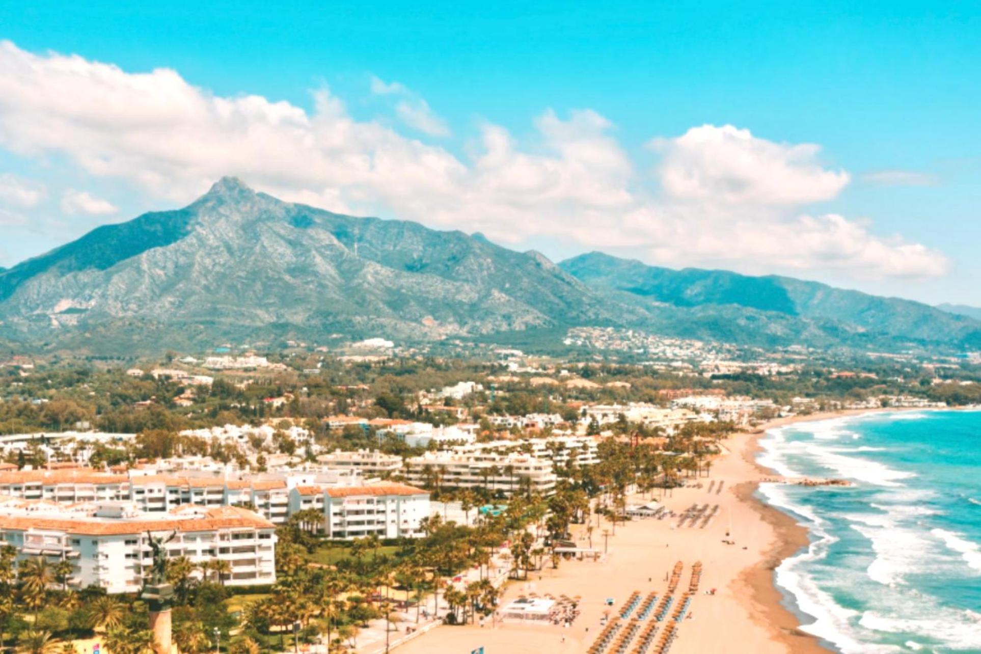 Apartment Beachfront- Junto A La Playa Y Con Impresionantes Vistas Al Mar *