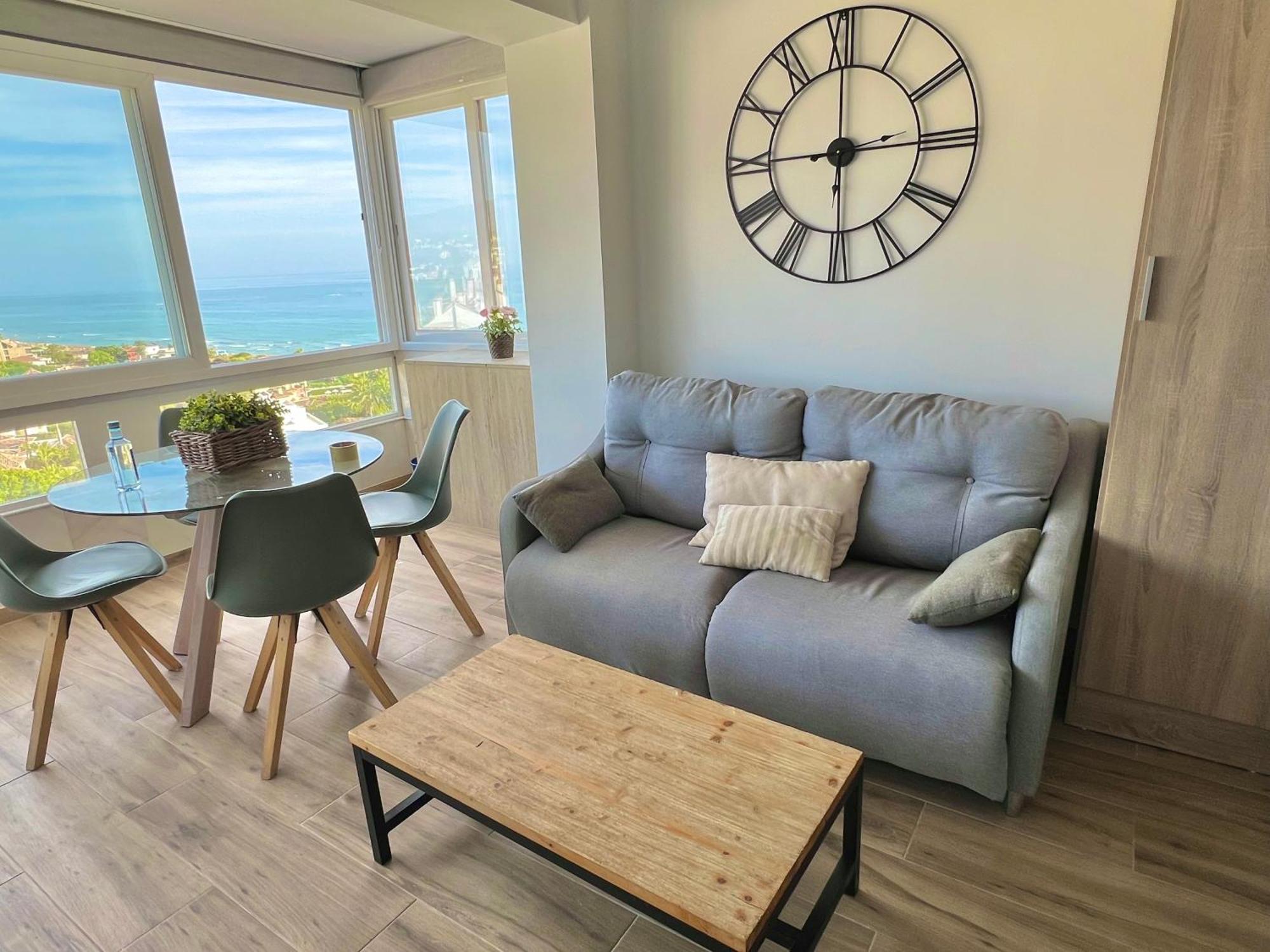 Apartment Beachfront- Junto A La Playa Y Con Impresionantes Vistas Al Mar *